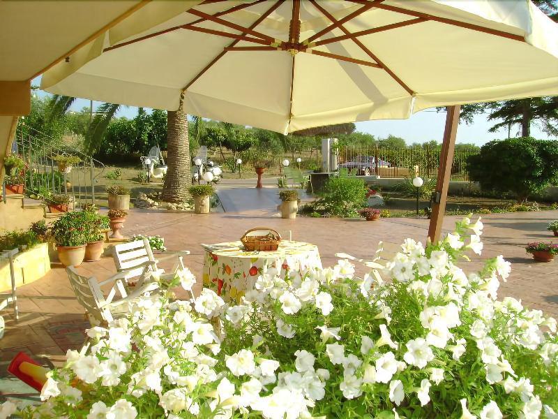 סן לאונה Villa Dei Giardini מראה חיצוני תמונה
